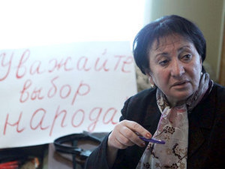 Силовики взяли штурмом штаб-квартиру Аллы Джиоевой