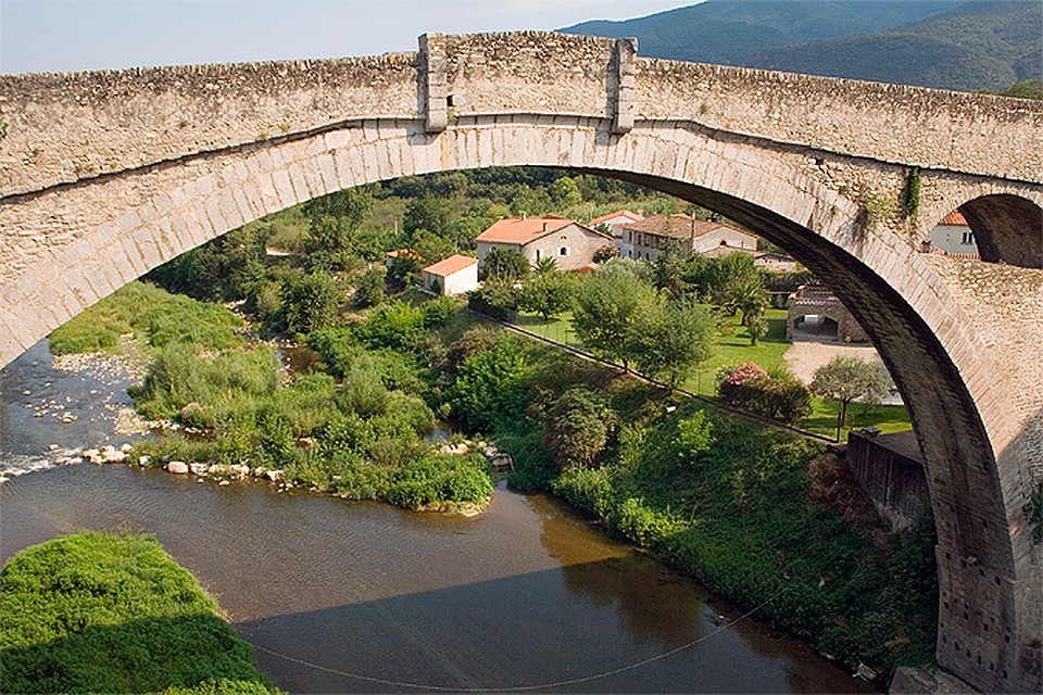 Это сооружение стало мужем австралийской дамы