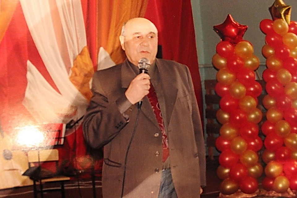 77-летний Александр Елисеев торопился на дачу, когда на его пути возник "Лексус" с крутым водителем за рулем.
