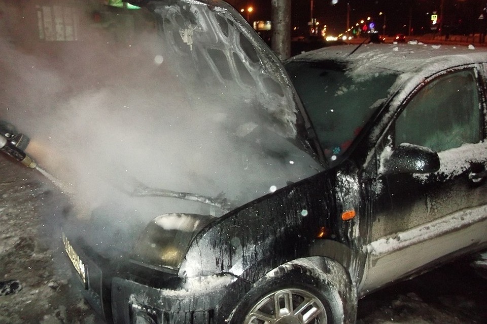 В Ижевске в очередной раз подожгли автомобиль