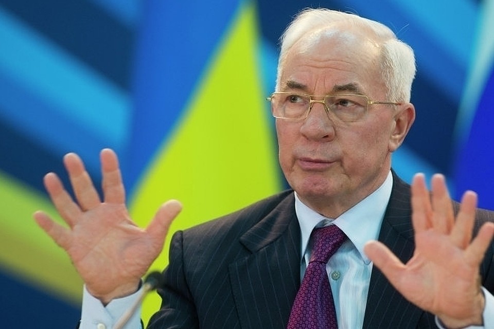 Азаров подал в отставку ради мирного урегулирования политического кризиса