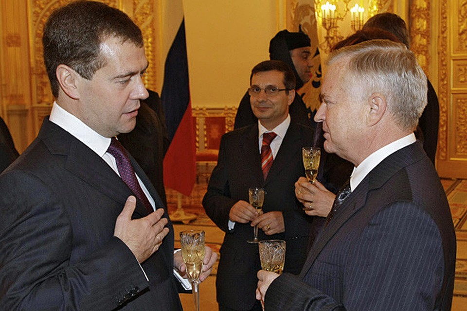 Г-н Мигаш открыто заявил, что время сейчас непростое, что время слегка «расшаталось»