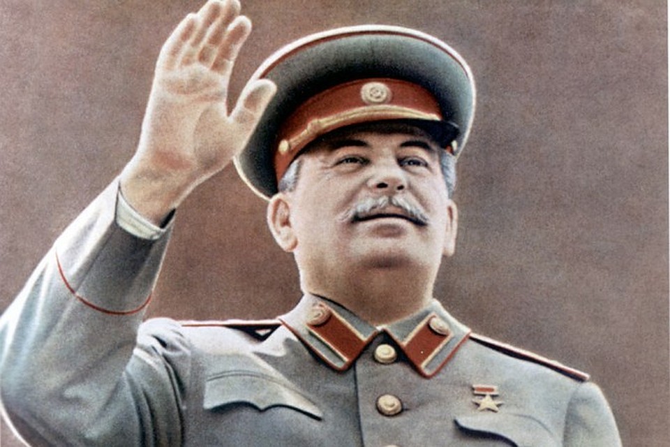 Памятник Сталину хотят поставить к 70-летию Победы.