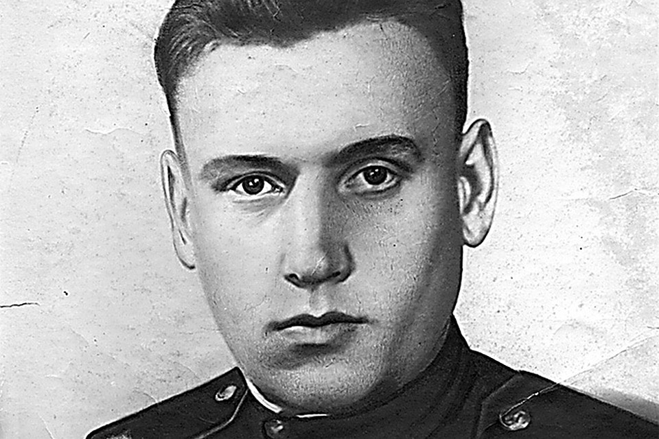 Анатолий Лаптев.