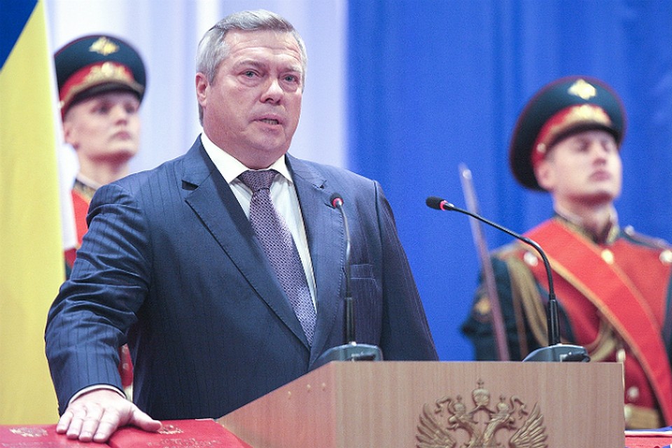 Вопрос, кем заменит Василий Голубев ушедших в отставку чиновников, пока остается открытым.