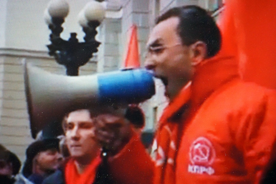 Владимир Бессонов на митинге 2 декабря 2011 года, когда и произошел инцидент, за который его сейчас судят. Фото: Стоп-кадр с видеосъемки мероприятия.