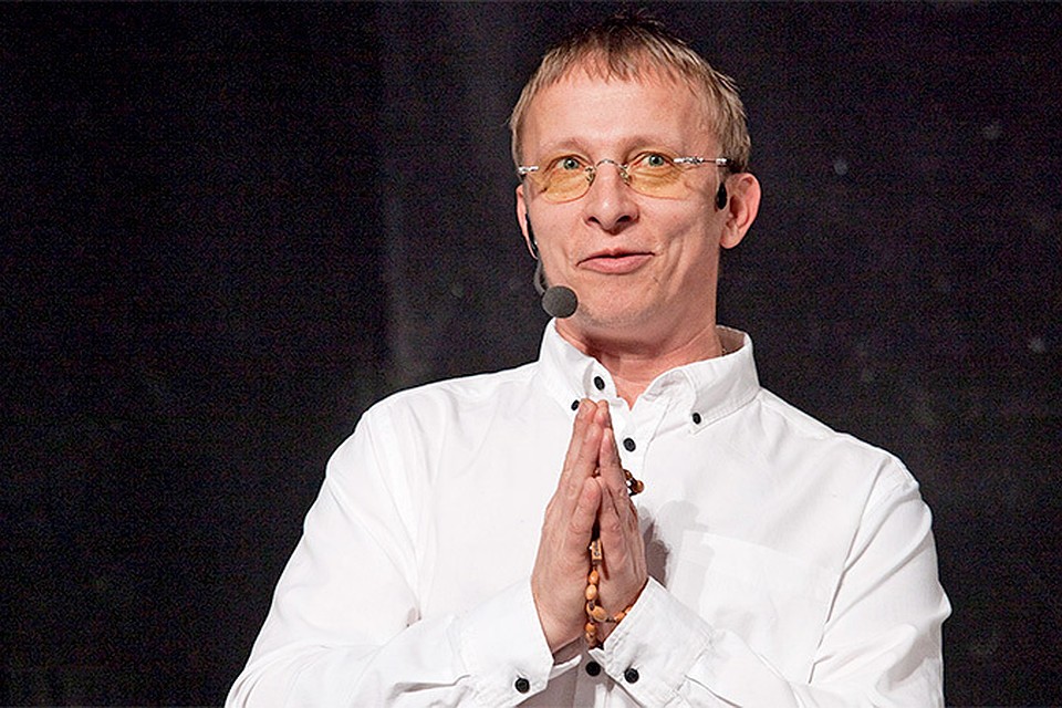 Известный актер, священник, многодетный отец Иван Охлобыстин рассказал Радио «Комсомольская правда» о своем новом фильме, службе в церкви и потребительстве