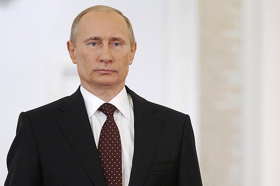 Президент России Владимир Путин предложил наделять статусом ветеранов российских военных, участвующих в военной операции против ИГИЛ, запрещенной в России террористической организации.
