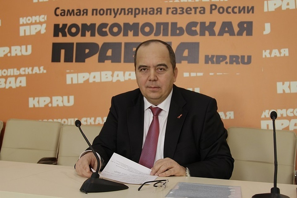 Гостем редакции "КП" стал главврач СПИД-центра Нияз Галиуллин.