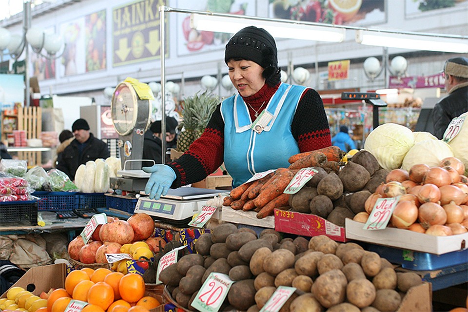 Продавцы на саратовских рынках: «Нам и без турецких продуктов товара хватает»