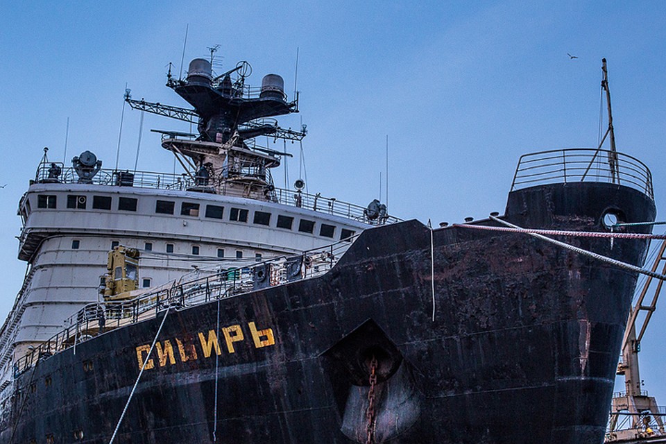 Третий в мире атомный ледокол "Сибирь" утилизируют на СРЗ "Нерпа".
Фото: vremya4e.com