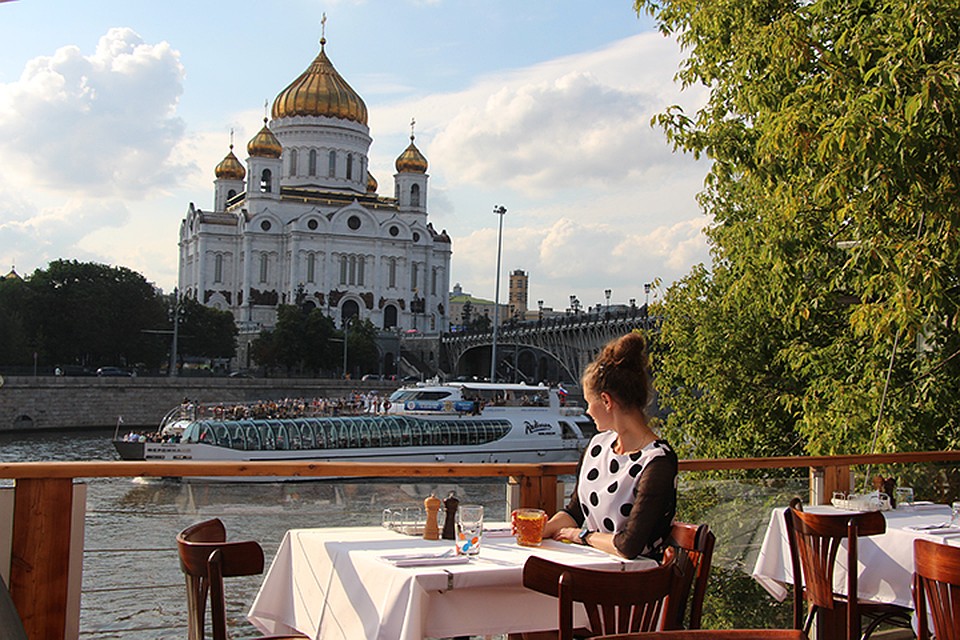 Бонтемпи славится самыми вкусными осьминогами, карпаччо из сибаса и гаспачо с крабом
