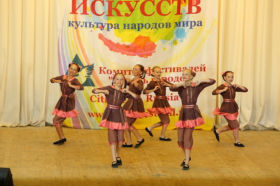фото предоставлено родительским комитетом ансамбля.