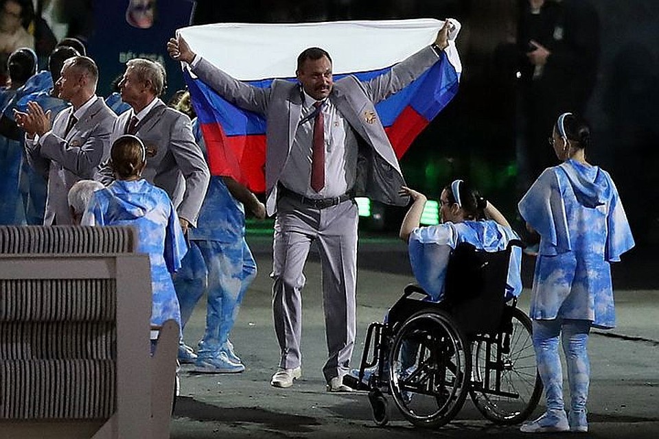 Героический поступок Андрея Фомочкина на открытии Паралимпиады. Фото: FA Bobo/PIXSELL/PA Images
