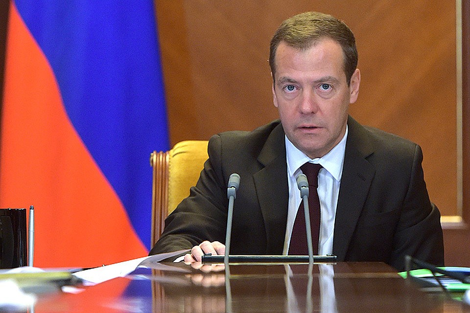 Дмитрий Медведев на экономическом совещании во вторник в подмосковных «Горках». ФОТО Александр Астафьев/пресс-служба правительства РФ/ТАСС