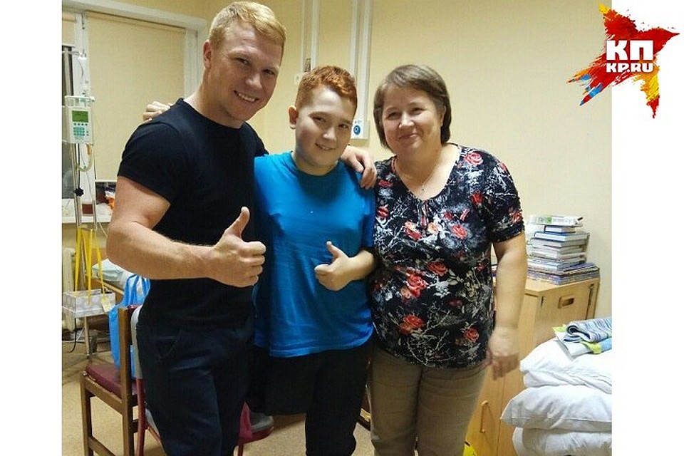 Вдохновляющую встречу организовала соседка Артема по палате