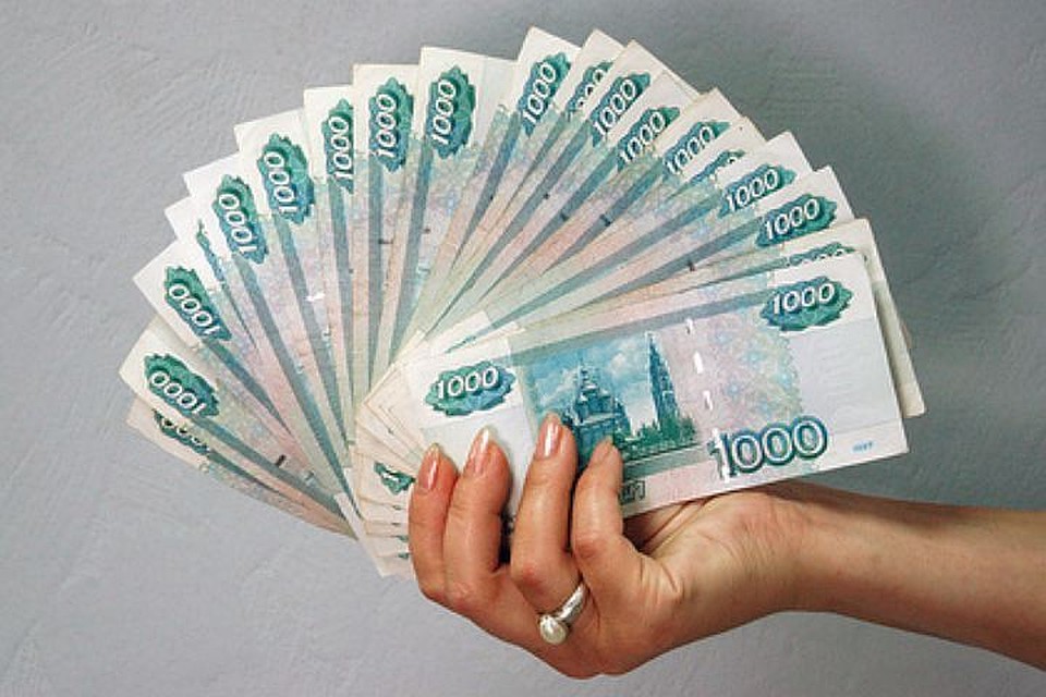 Деньги женщина успела потратить до того, как ее поймали полицейские.