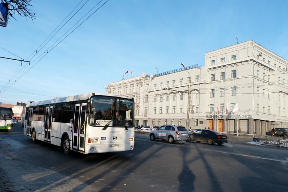 О планах городских властей с нового года ликвидировать 27 частных маршрутов стало известно еще в июне.