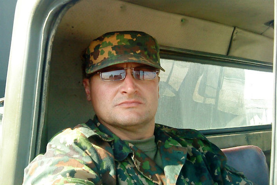Евгений Максимов служил в спецназе и прошел обе чеченский компании, а погиб в мирное время.