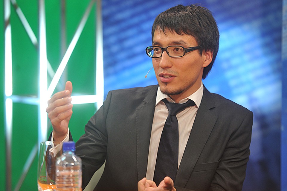 Дмитрий Абзалов считает, что новые губернаторы, на которых сделал ставку федеральный центр должны с местными элитами суметь договориться