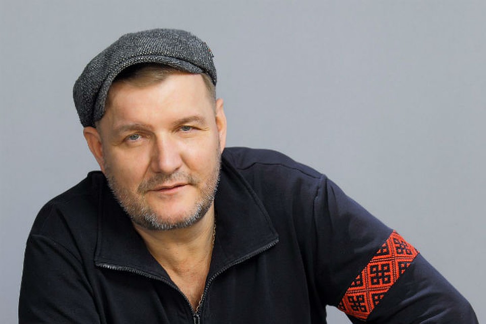Дмитрий уверяет: алименты платит каждый месяц, а ребенка видит 2 раза в год.