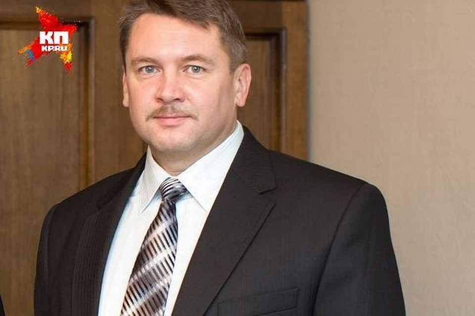 Немов Валерий Юрьевич. Командир воздушного судна.