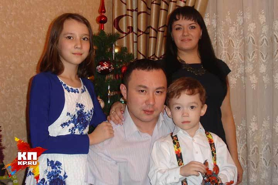 У Кайрата и Татьяны двое детей – 10-летняя Камилла и 4-летний Тимур.
