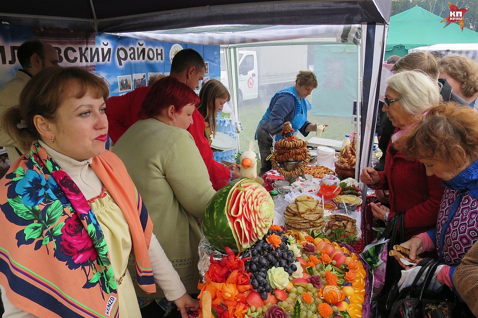 На каждой площадке рязанцев ждали вкусные сюрпризы. Фото: Николай МАЛЬЦЕВ