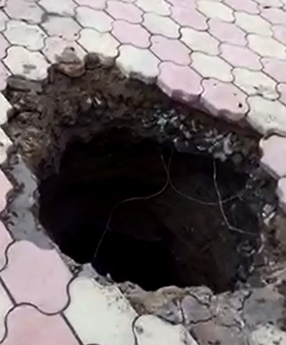 Яма, в которой погиб мальчик Фото: Следственный комитет России