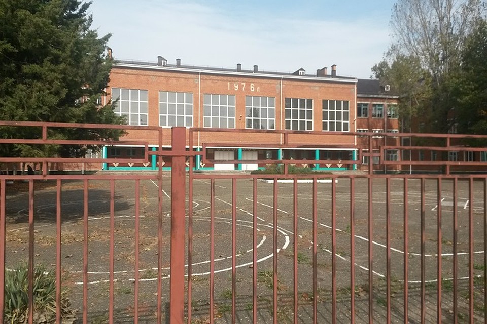 В школе девочка ведет себя закрыто и неразговорчиво Фото: Галина КОПЫЛОВА