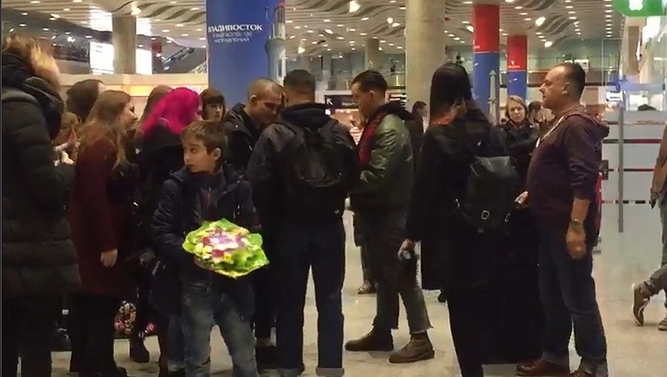 Поклонники встречали музыкантов Фото: Анна ЛАВРОВА