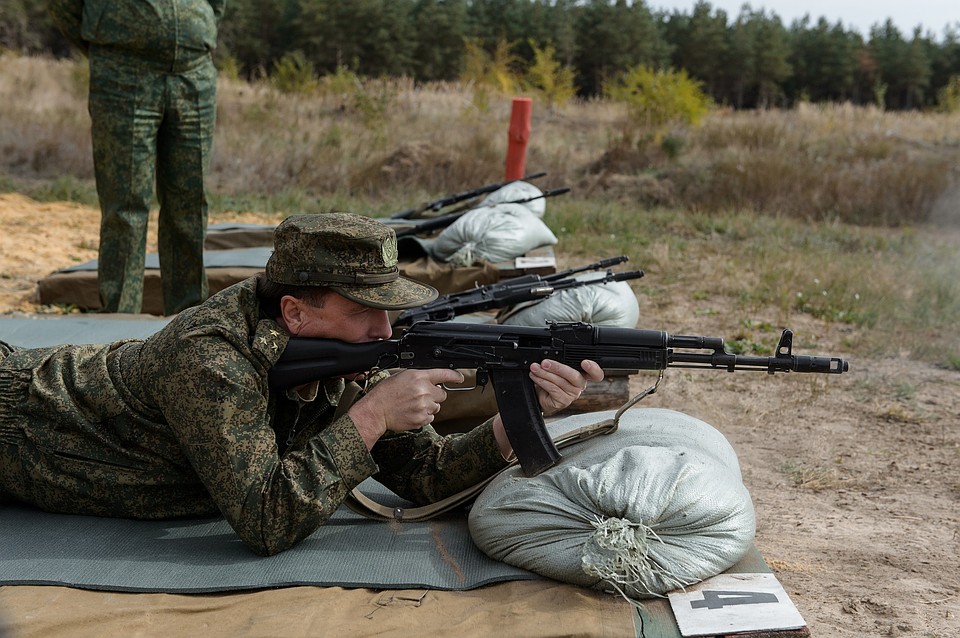 В гостях у военных. Фото Правительства Воронежской области.