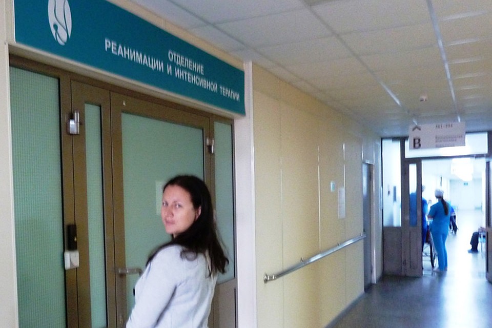 Учительница Наталья Васильевна пока что в реанимации Фото: Николай ВАРСЕГОВ
