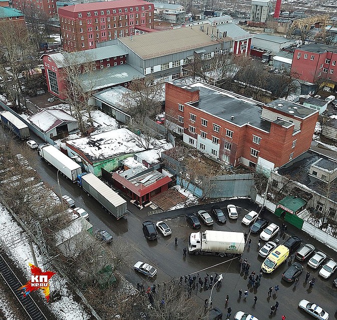 Вид на комплекс зданий кондитерской фабрики "Меньшевик" Фото: Виктор ГУСЕЙНОВ