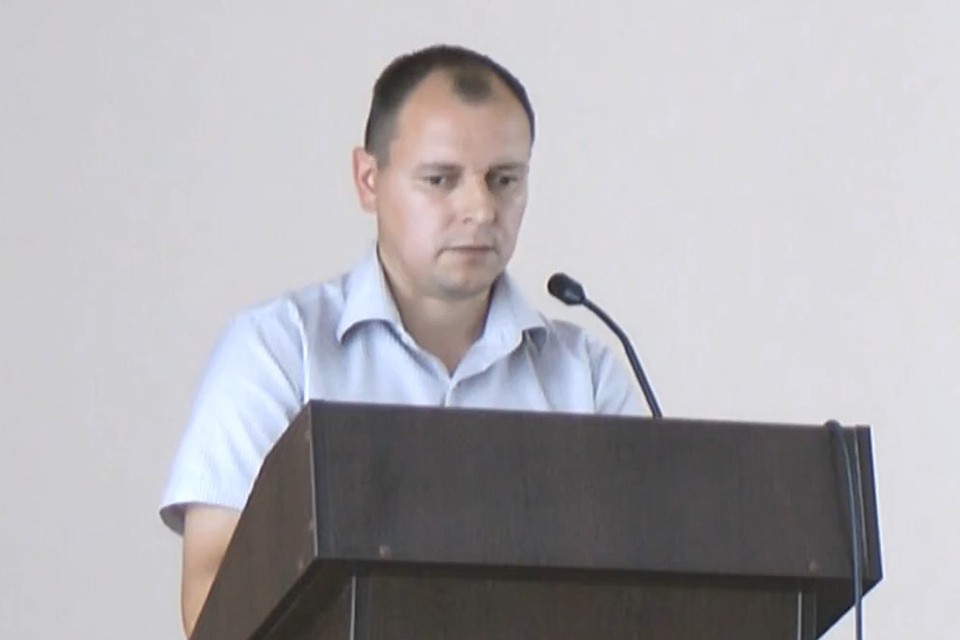 Глава Колывани Алексей Дорофеев подал в отставку после гибели двух детей.