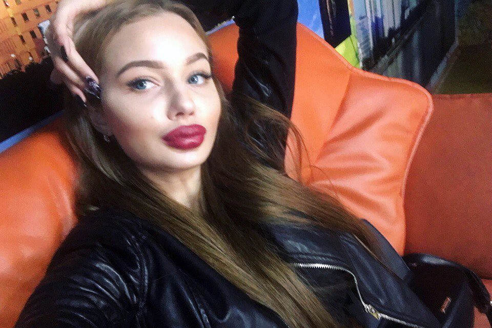 18-летняя модель заявила о своем романе с депутатом Денисом Вороненко осенью 2017 года. Фото: СОЦСЕТИ