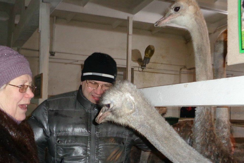 - Когда я потрогал страуса, то чуть не упал, ведь он просто невероятный! Фото:личный архив героев публикации.