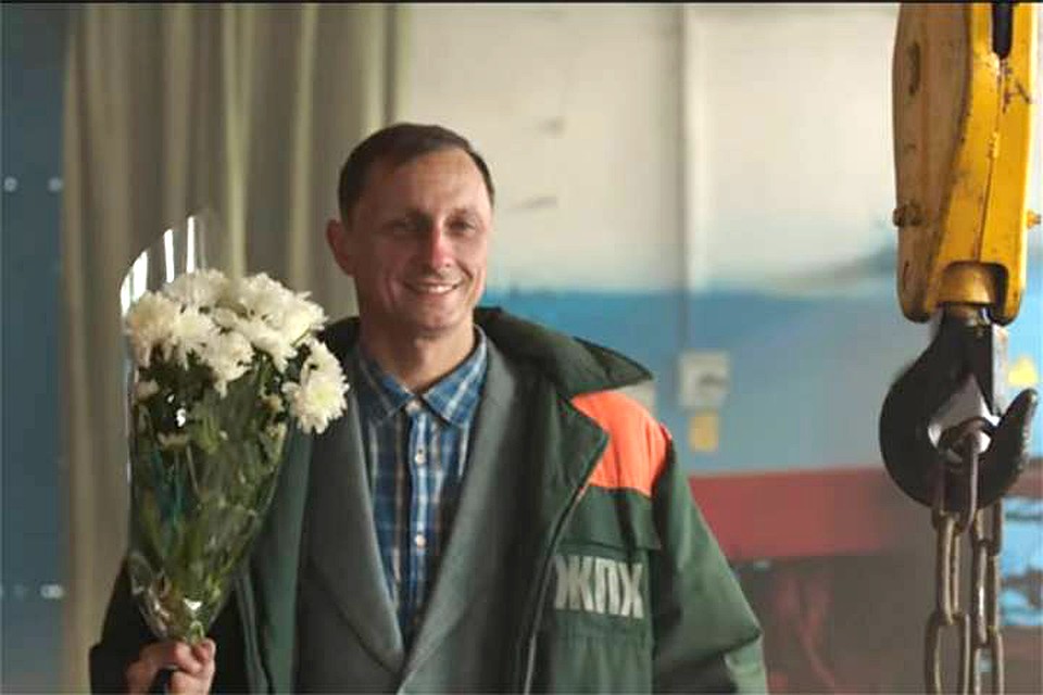 Резидент «Камеди-клаба» Вадим Галыгин очень своеобразно поздравил женщин с 8 марта. Фото: кадр видео