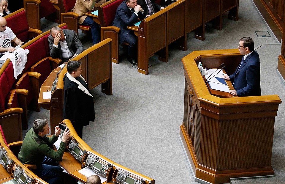Верховная Рада разрешила арестовать Надежду Савченко Фото: REUTERS