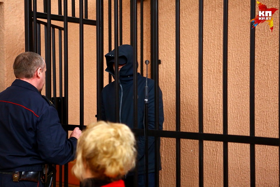 Суд назначил прапорщику, обвиненному в дедовщине, 5 лет колонии Фото: Святослав ЗОРКИЙ