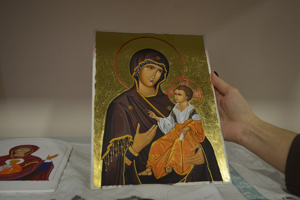 Опасные преступники пишут иконы в колонии «Снежинка» в Хабаровском крае Фото: Элина ОГАНЕСЯН