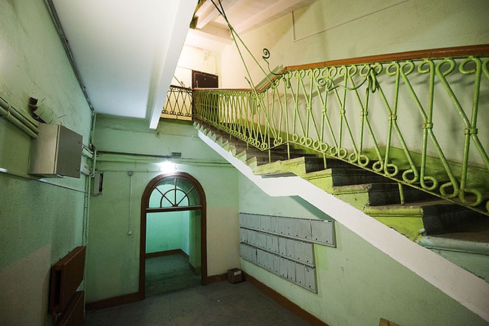 В подъезде чисто и аккуратно. Фото: Павел МАРТИНЧИК