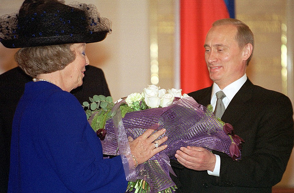 Владимир Путин и Королева Нидерландов Беатрикс Фото: ТАСС