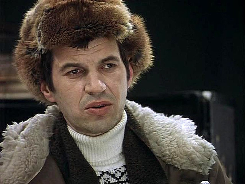 Георгий Бурков в фильме "Ирония судьбы". Фото: кадр из фильма