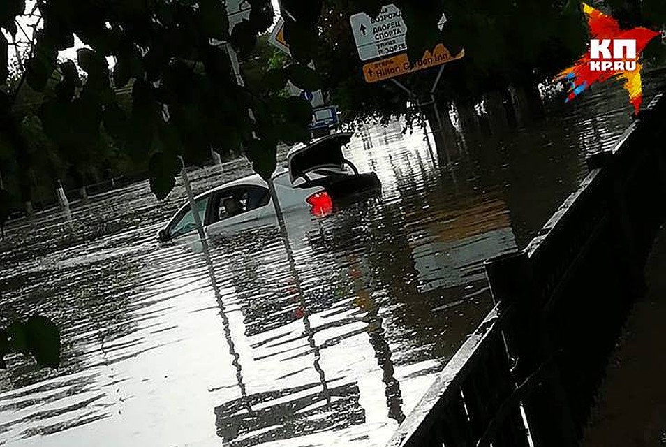 Подводные лодки на Первой продольной. Фото: Богдан Москвин.