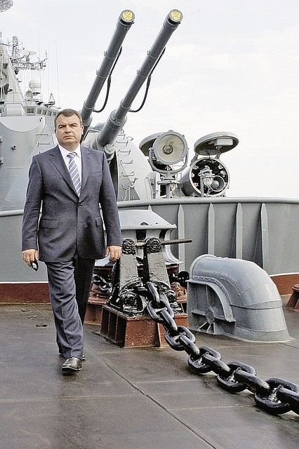 Анатолий Сердюков был министром обороны РФ с 15 февраля 2007 года до 6 ноября 2012-го. Фото: Анатолий ЖДАНОВ