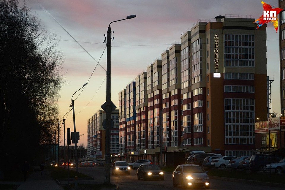 Застройку старого аэропорта контролирует областное правительство.