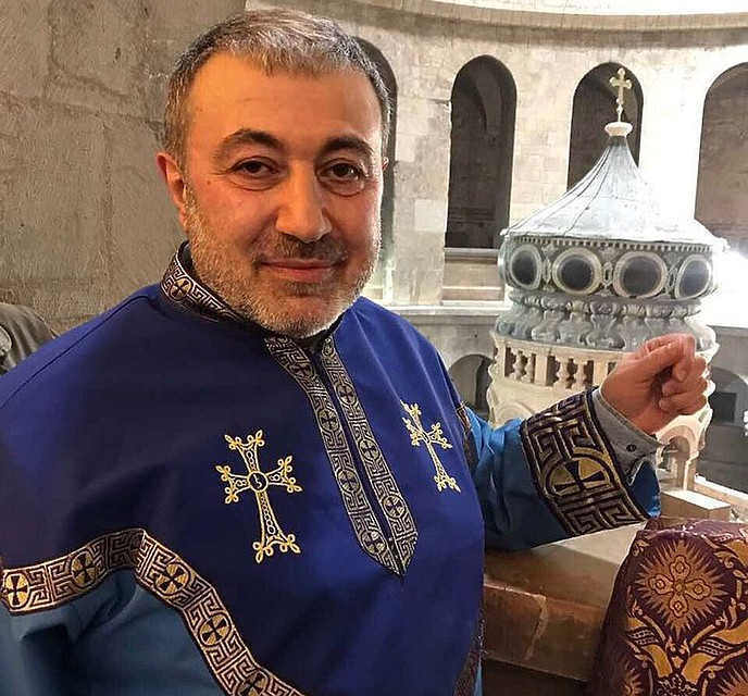 Со слов сестёр, отец издевался над ними и следил буквально за каждым их шагом. Фото: Личная страничка героя публикации в соцсети