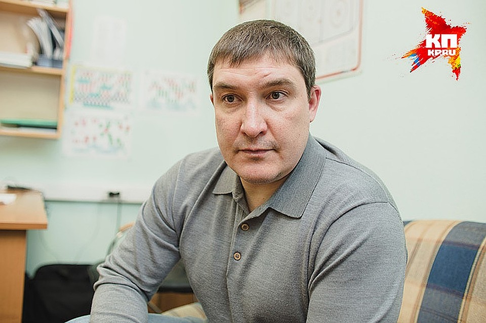 Анвар Гатиятулин: «С болельщиками была настоящая химия. Не было бы их поддержки — не было бы и побед». Фото: Валерий ЗВОНАРЕВ