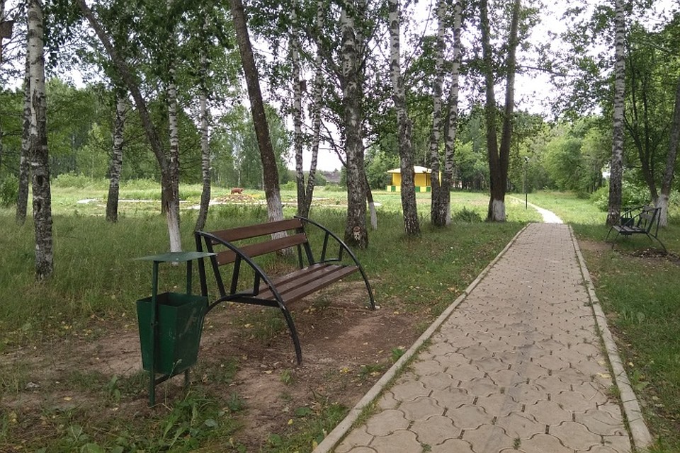 В следующем году ошибцы решили отремонтировать тротуары. Фото: администрация поселения.